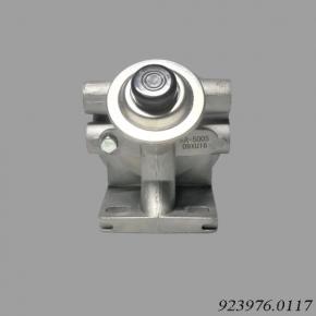 Kalmar 923976.0117 Oil-Water Separation Hand Oil Pump For Volvo Penta TAD720VE 20593529